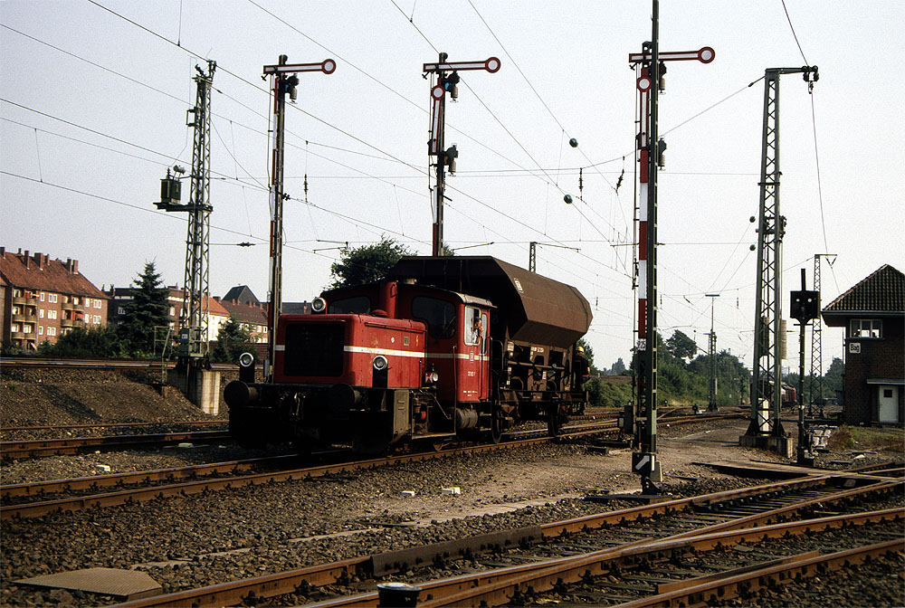 https://www.eisenbahnfotograf.de/datei/August 1981/1830106 DB 332082 Alte Woehr 7.8.1981.jpg